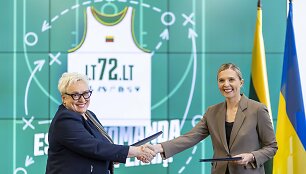 Eglė Juozapavičienė ir Agnė Bilotaitė