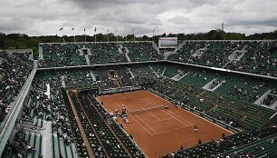 &bdquo;Roland Garros&ldquo; tvarkara&scaron;tį sujaukė lietus