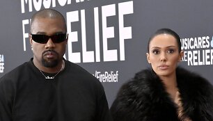 Kanye Westas ir Bianca Censori