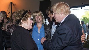 Charlotte Johnson Wahl, sesuo Rachel Johnson, brolis Leo Johnsonas ir Borisas Johnsonas