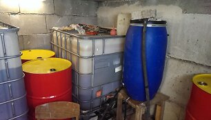Pogrindinėje degalinėje litras dyzelino kainavo 3,7 Lt. 