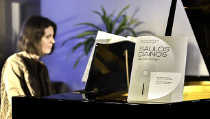 I&scaron;leistos Ramintos &Scaron;erk&scaron;nytės &bdquo;Saulos dainos&ldquo;