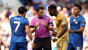 Arbitras ai&scaron;kina sprendimą &bdquo;Chelsea&ldquo; ir &bdquo;Crystal Palace&ldquo; rungtynėse