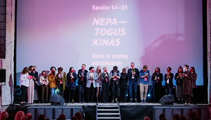 Filmų festivalio &bdquo;Nepatogus kinas&ldquo; atidarymo akimirka