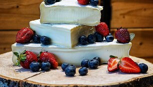 TOP 5 vyno ir sūrio deriniai Valentino dienai i&scaron; &bdquo;Masters of Cheese&ldquo;