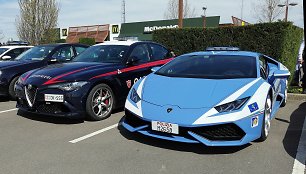 Italijos policijos naudojami „Lamborghini Huracan“