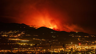 Gaisrų Tenerifėje pašvaistė