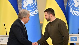 JT vadovas Antonio Guterresas ir Ukrainos lyderis Volodymyras Zelenskis