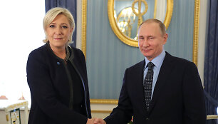 Marine Le Pen ir Vladimiras Putinas