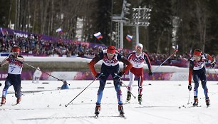 Rusijos slidinininkai kerta finišo liniją