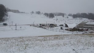 Jonavos slidinėjimo centras
