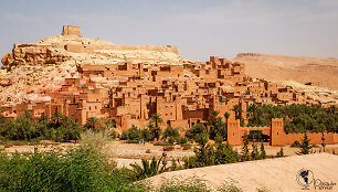 Ait-Ben-Haddou kasbą Maroke kino turistai gali atpažinti i&scaron; čia filmuoto &bdquo;Gladiatoriaus&ldquo;, &bdquo;Sostų Karų&ldquo;, &bdquo;Mumijos&ldquo; ar &bdquo;Arabijos Lorenso&ldquo;