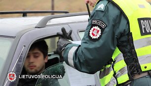 siauliu-policijos-reide-vairuotoju-blaivumo-patikrinimas