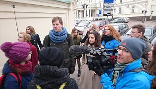 Filmo &bdquo;Visagino taikos batalionas&ldquo; kūrimo akimirka. 