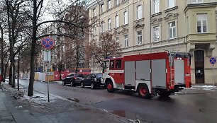 Vilniaus M.K.Čiurlionio gatvėje statybų aik&scaron;telėje rasta sviedinio tūta su paraku