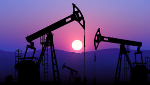 OPEC+ sumažinus gavybą, JAV svarsto visas galimybes, kaip reaguoti