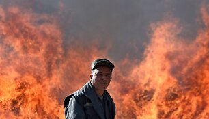 Afganistane deginami sulaikyti narkotikai