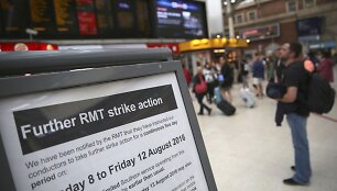 Britanijoje prasidėjo penkias dienas truksiantis geležinkelininkų streikas