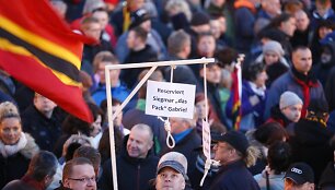 Vokietijos radikalai reikalauja ministr S.Gabrielio galvos