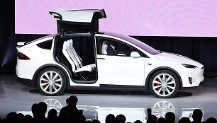 &bdquo;Tesla Model X&ldquo; pristatymas