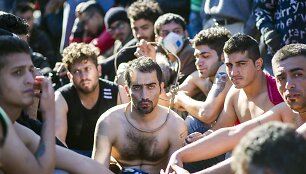 Makedonijoje sulaikyti migrantai, kurie nėra karo pabėgėliai