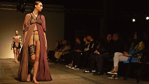 Mados &scaron;ou &bdquo;Apkalbos&ldquo;