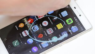 I&scaron;manusis telefonas &bdquo;Huawei P8&ldquo; 