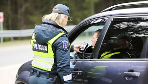 Rytinio reido metu patikrinta 250 automobių vairuotojų. Visi jie buvo blaivūs.