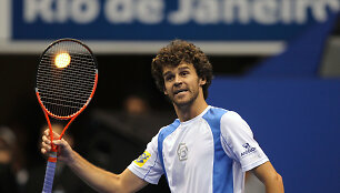 Gustavo Kuertenas