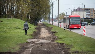 Dviračių takas Veiverių gatvėje Kaune