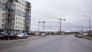 Vis daugiau plėtotojų Pilaitėje stato namus 