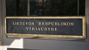 Lietuva po Nepriklausomybės atkūrimo turėjo 14 premjerų. Ar prisiminsite juos visus?