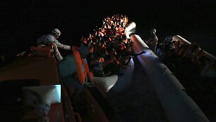 Migrantai ir pabėgėliai Viduržemio jūroje
