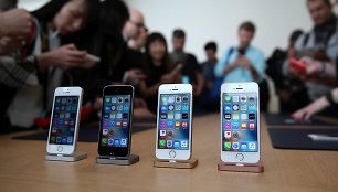 4 colių įstrižainės „iPhone SE“