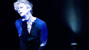 Louise Lecavalier &bdquo;So Blue&ldquo;