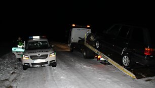 Nuo aplinkosaugininkų spruko brakonieriai