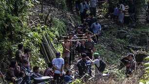 Stichija pareikalavo aukų Indonezijoje