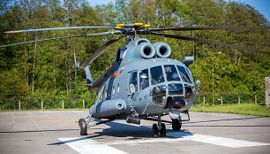 Karinių oro pajėgų sraigtasparnis Mi-8