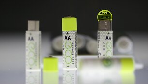 Ekologi&scaron;ki, per USB jungtį pakraunami elementai