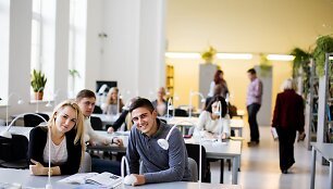 &Scaron;iaulių universiteto studentai