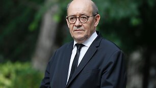 Jeanas-Yves Le Drianas