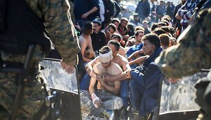 Makedonijoje sulaikyti migrantai, kurie nėra karo pabėgėliai