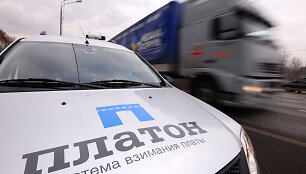 Vienas i&scaron; apmokėjimo sistemos &bdquo;Platon&ldquo; automobilių 