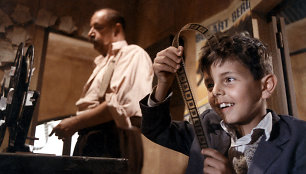 Kadras iš G.Torntore filmo „Cinema Paradiso“ (1988)