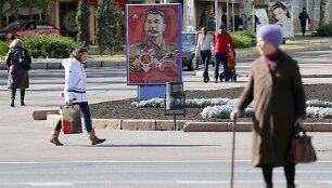 Stalino portretas Donecko miesto gatvėje