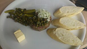 Kapota žalia jautiena &minus; tartaras