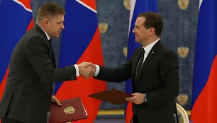 Robertas Ficas ir Dmitrijus Medvedevas