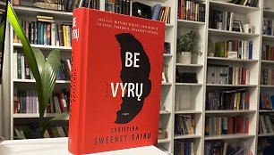 Christinos Sweeney-Baird knyga „Be vyrų“