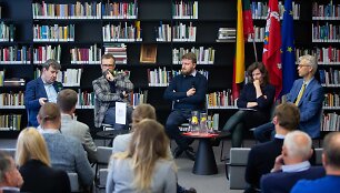 Diskusijos apie dvigubą pilietybę akimirka