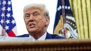 D. Trumpas / Kevin Lamarque / REUTERS